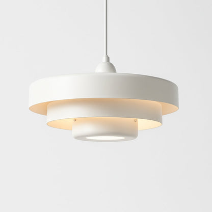 Dansk pendellampa i retrostil – färgstark taklampa i aluminium för kök och matsal